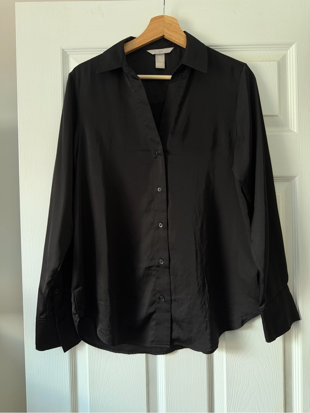 H&M Classic Black Satin Button-Down Women's Shirt Size S